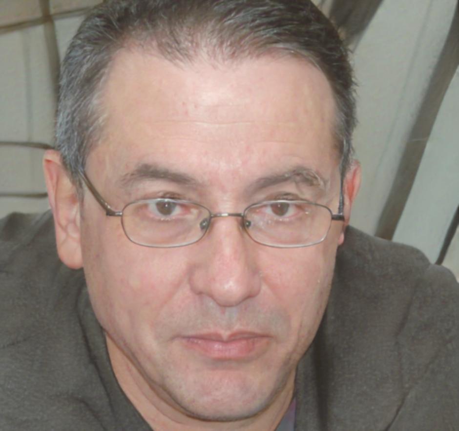 Portrait of Callum Redesdale, career development specialist